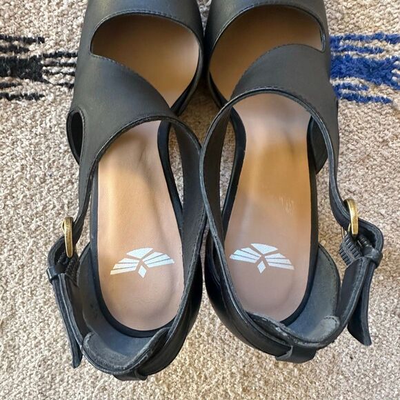 Fortress of Inca NEW Luna Naya Heels in Black Leather Size 39 - Picture 7 of 8